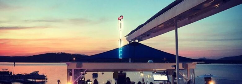 The Dive (Floating Bar & Grill)